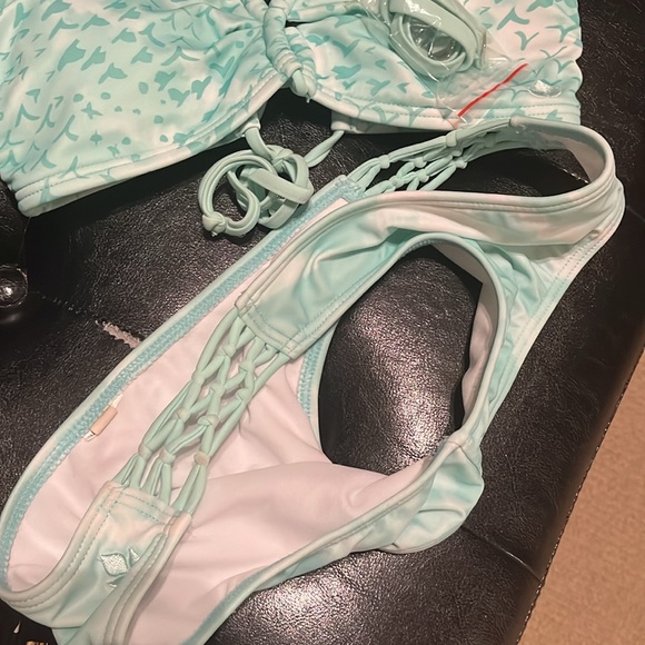 Two swimsuits - Minkpink and Reef - Picture 3 of 7